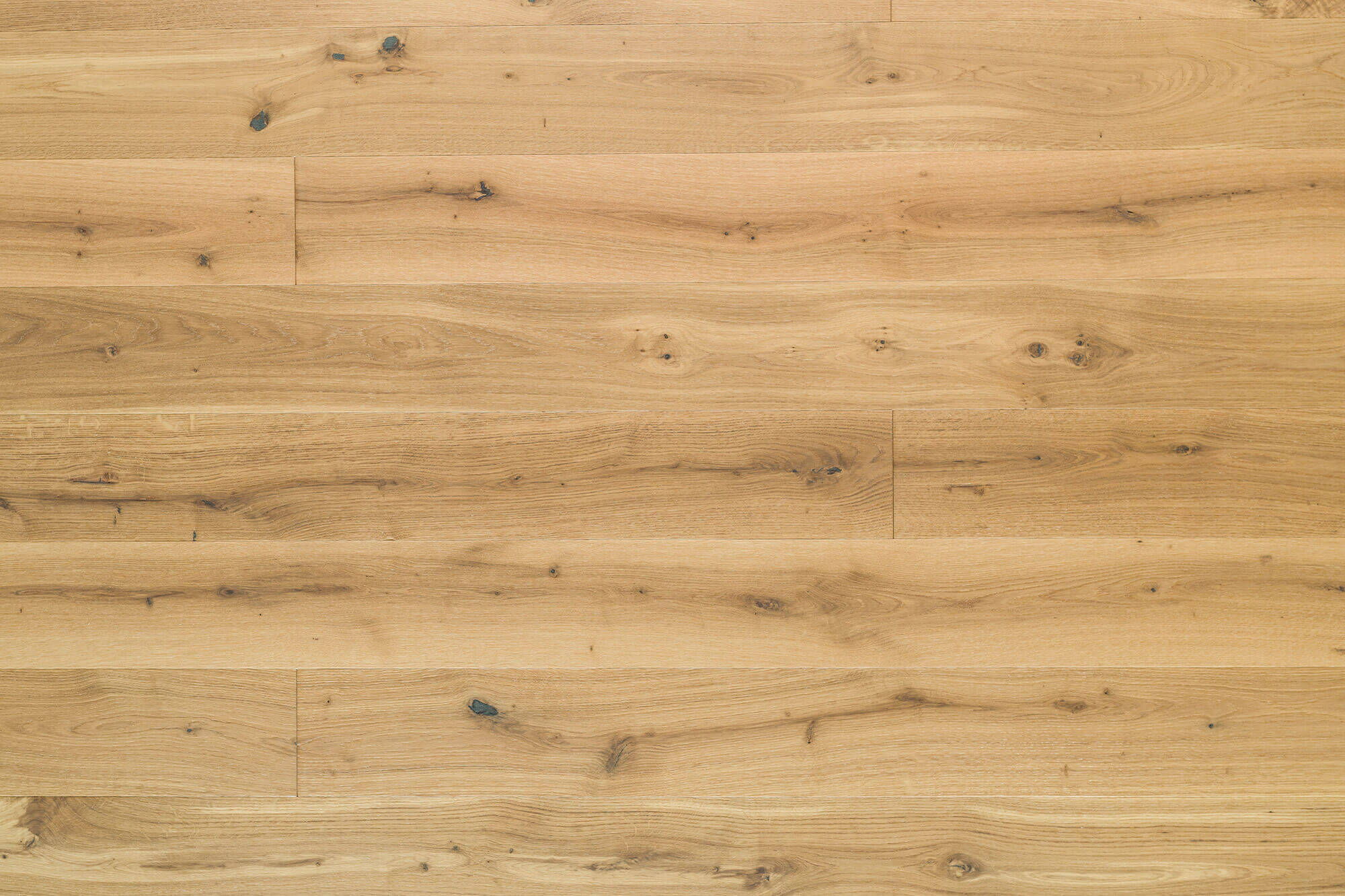 Wildeichenholzboden Pearl Fläche
